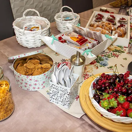 Bed and Breakfast Carol 4*