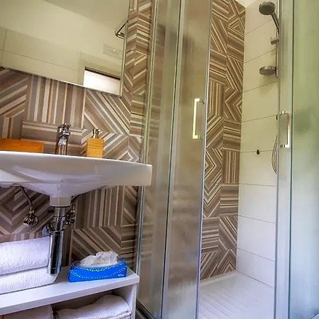 Bed & Breakfast Carol 4*