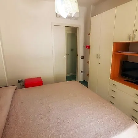 Carol 4* Cetara